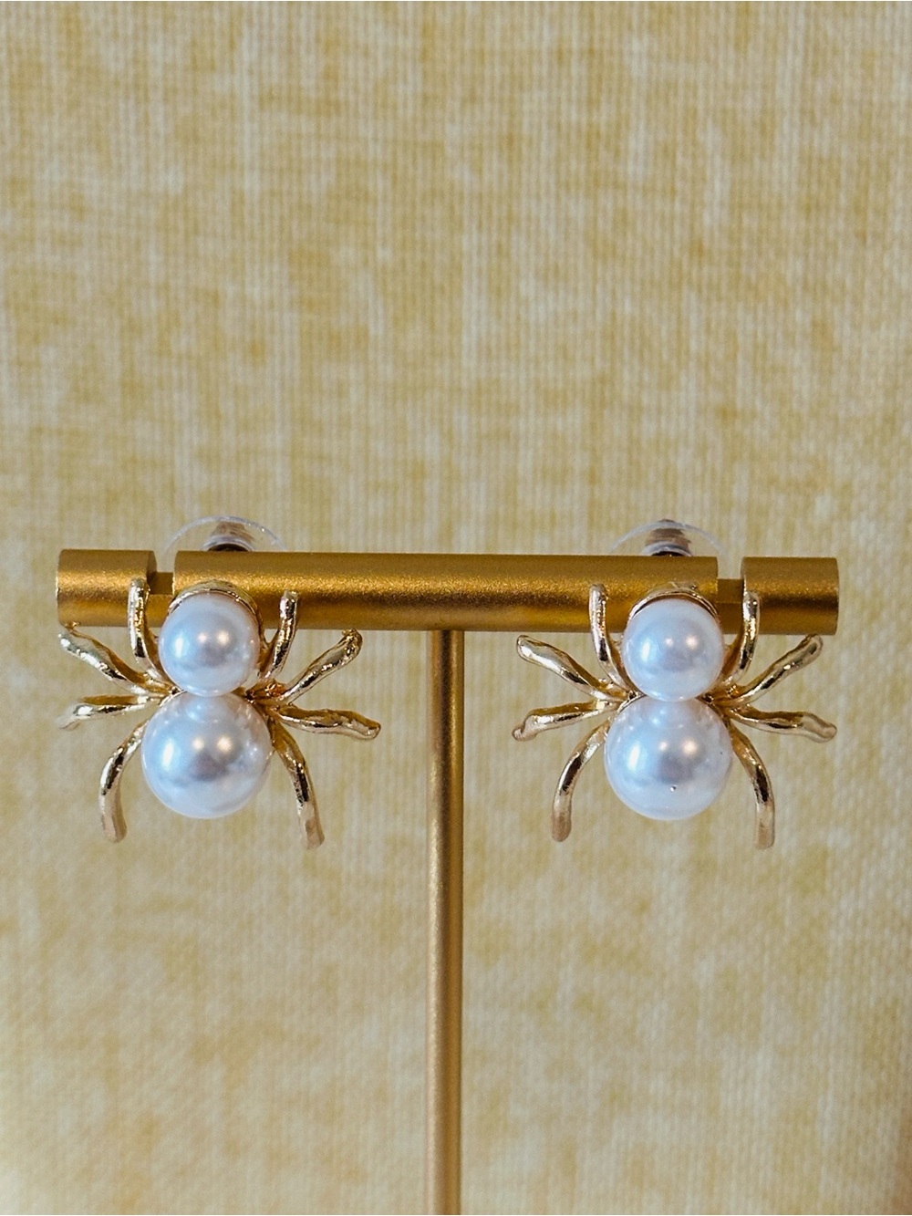 Fashion Jewelry Gold Pearl Spider Stud Earrings - Gold and White